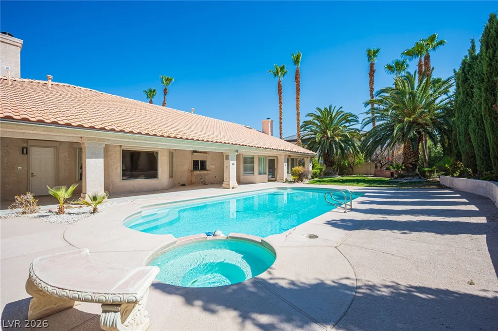 2855 Mountain Mist, Las Vegas, NV 89117