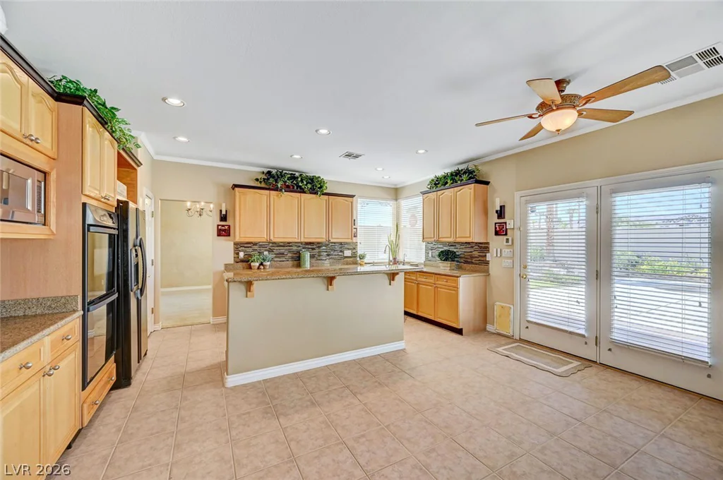 4387 Spooner Lake, Las Vegas, NV 89147