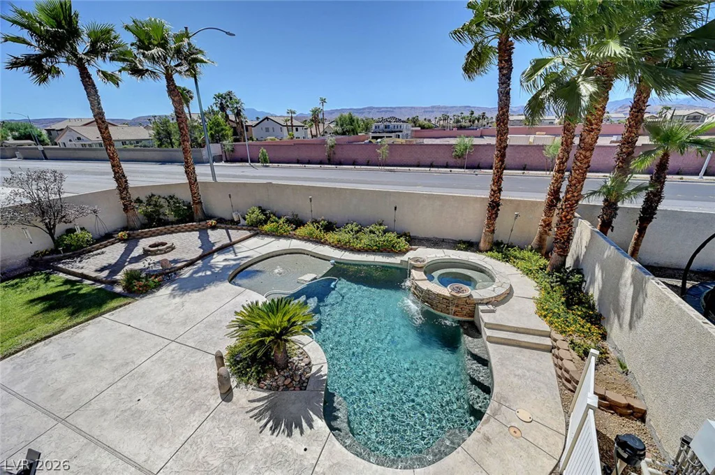 4387 Spooner Lake, Las Vegas, NV 89147