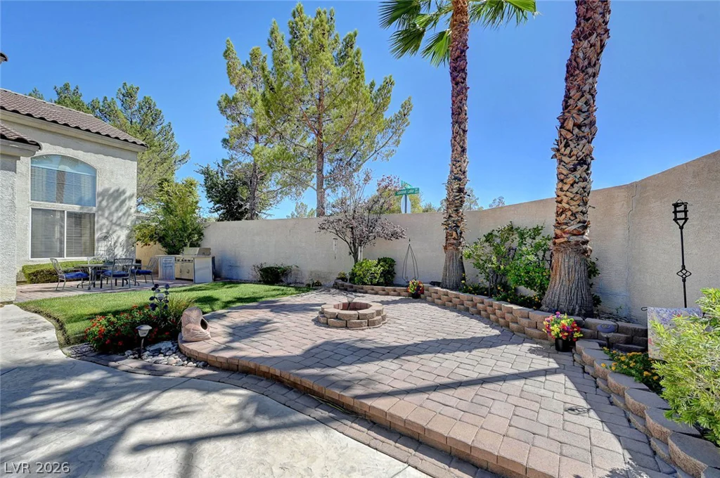 4387 Spooner Lake, Las Vegas, NV 89147