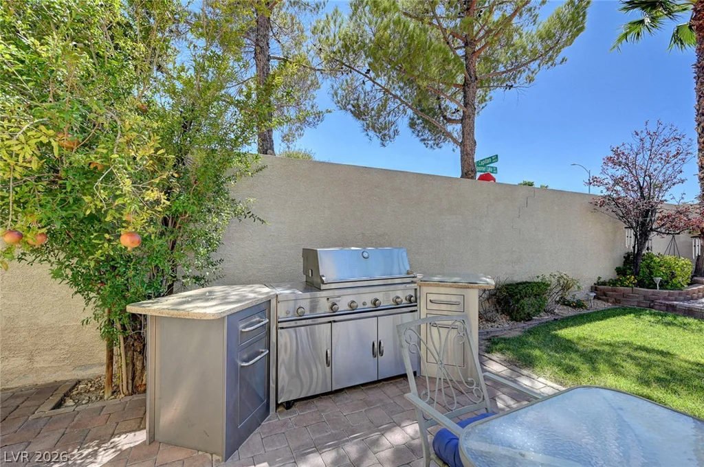 4387 Spooner Lake, Las Vegas, NV 89147
