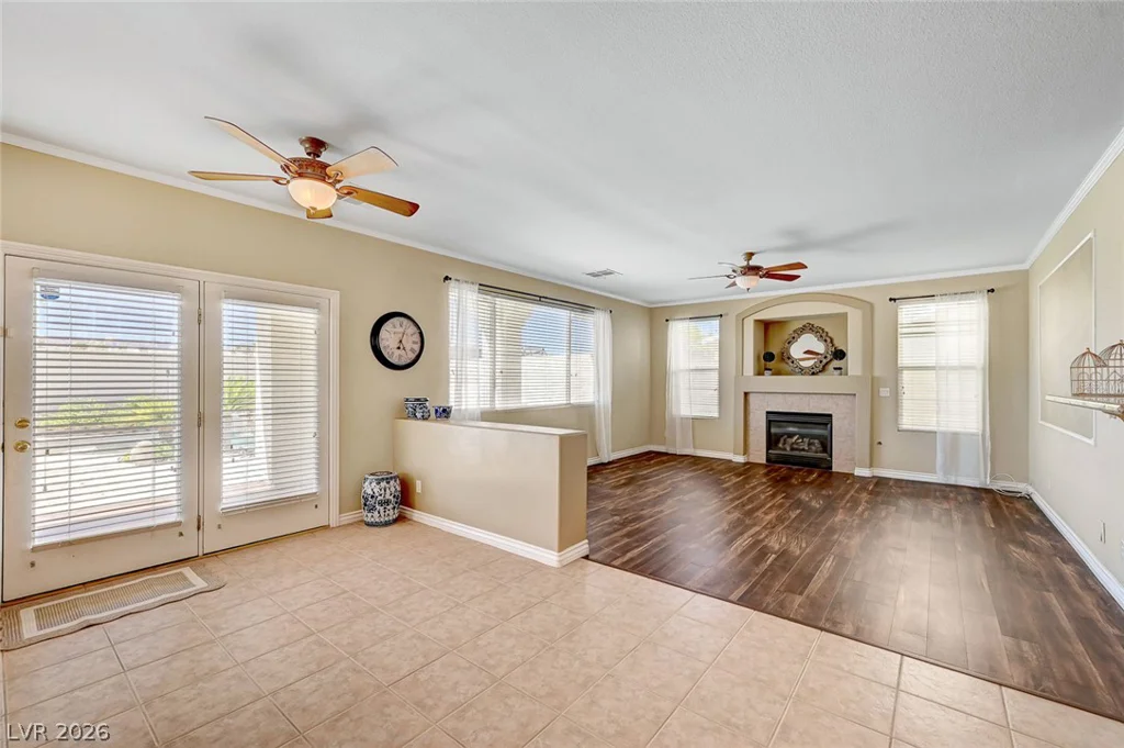 4387 Spooner Lake, Las Vegas, NV 89147