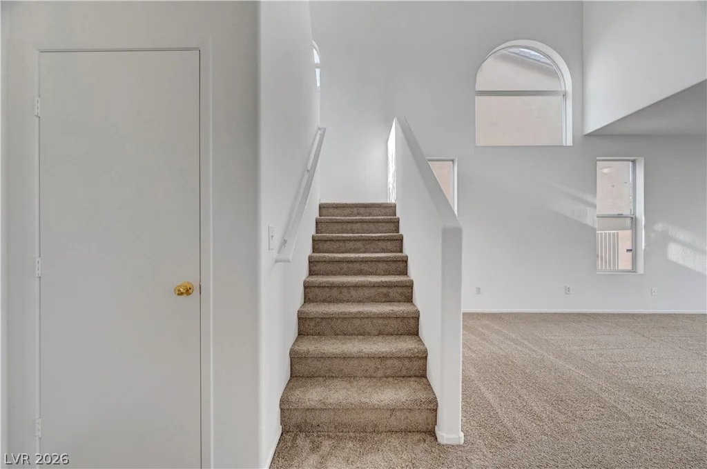 2720 Rosarito, Las Vegas, NV 89108