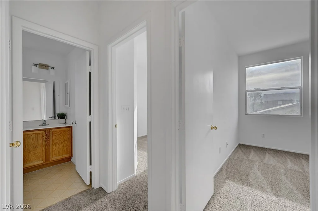 2720 Rosarito, Las Vegas, NV 89108