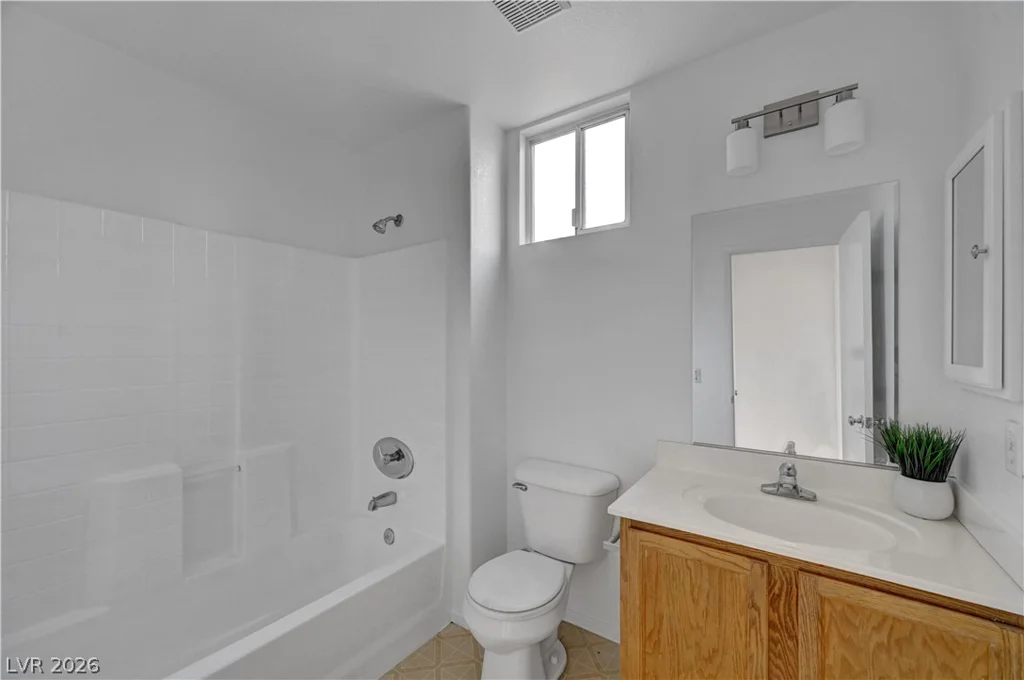 2720 Rosarito, Las Vegas, NV 89108