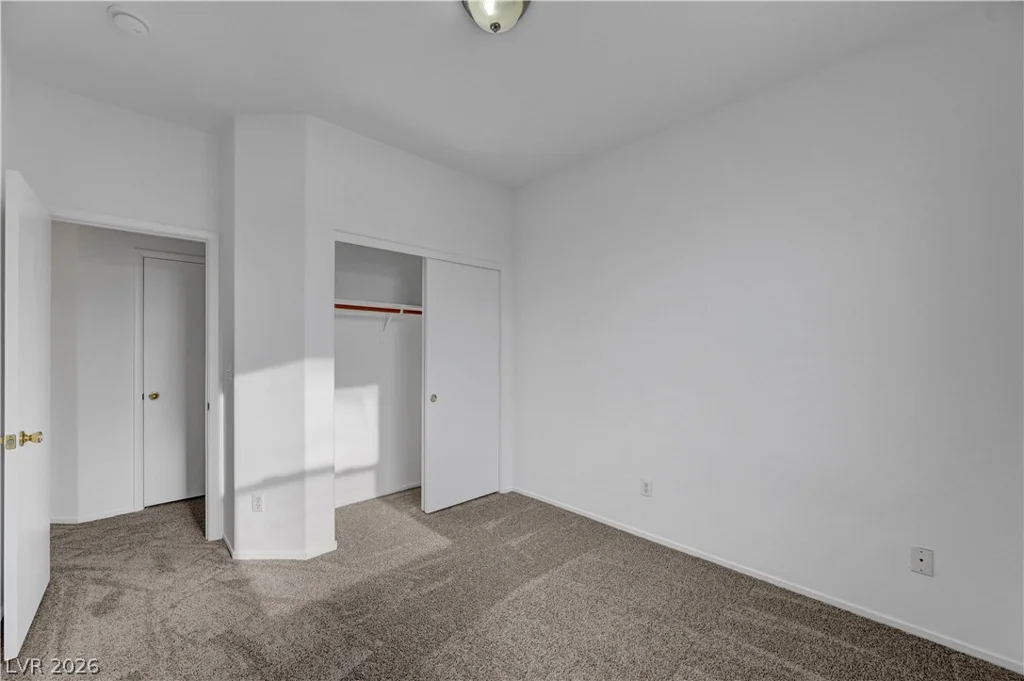 2720 Rosarito, Las Vegas, NV 89108