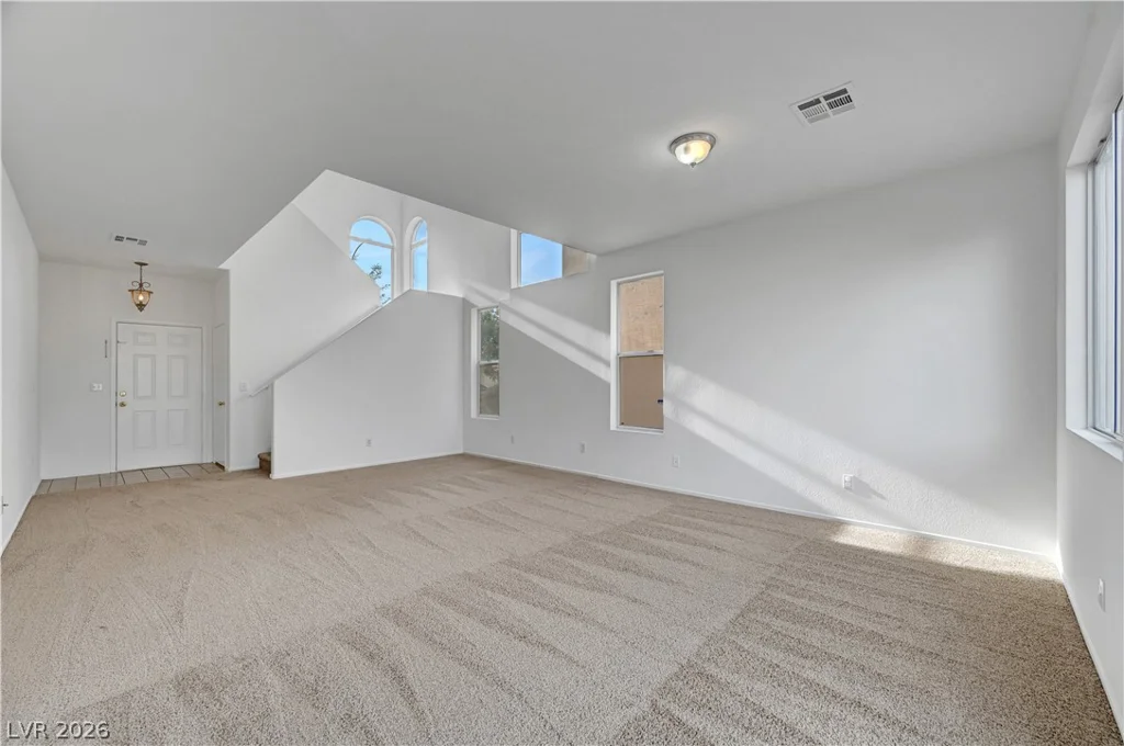 2720 Rosarito, Las Vegas, NV 89108