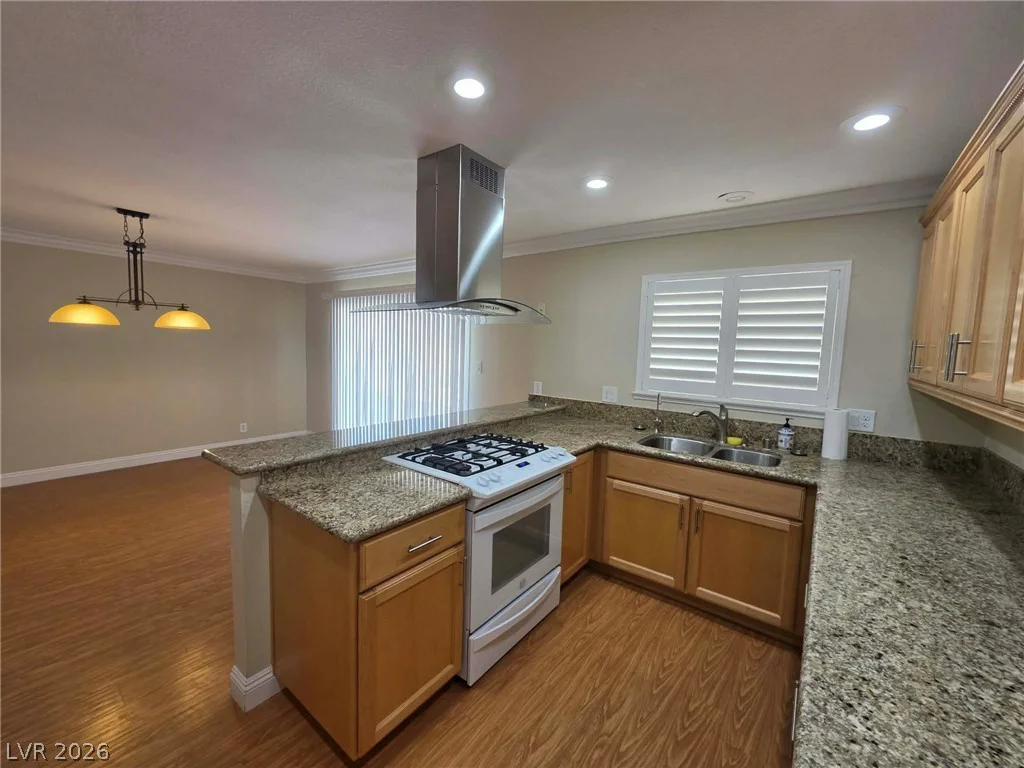 113 Celia, Las Vegas, NV 89145