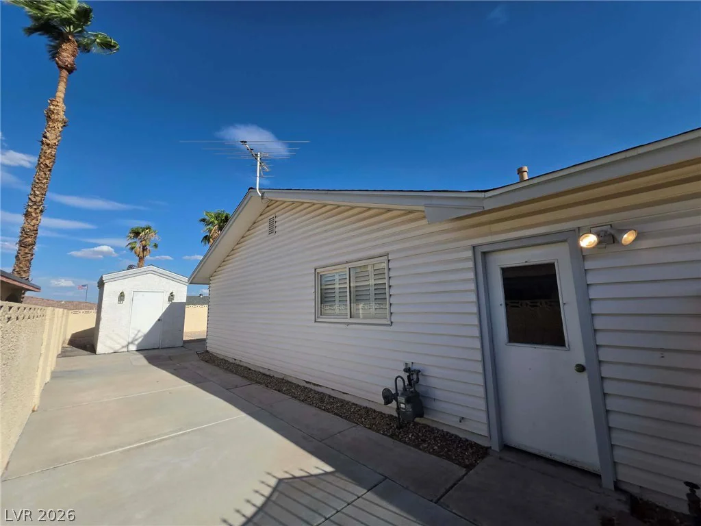 113 Celia, Las Vegas, NV 89145