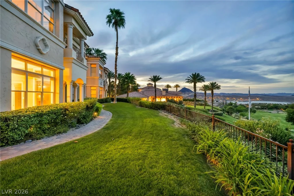 14 Strada Di Circolo, Henderson, NV 89011