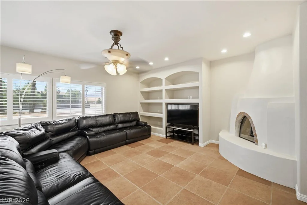 1861 Indole, Pahrump, NV 89048