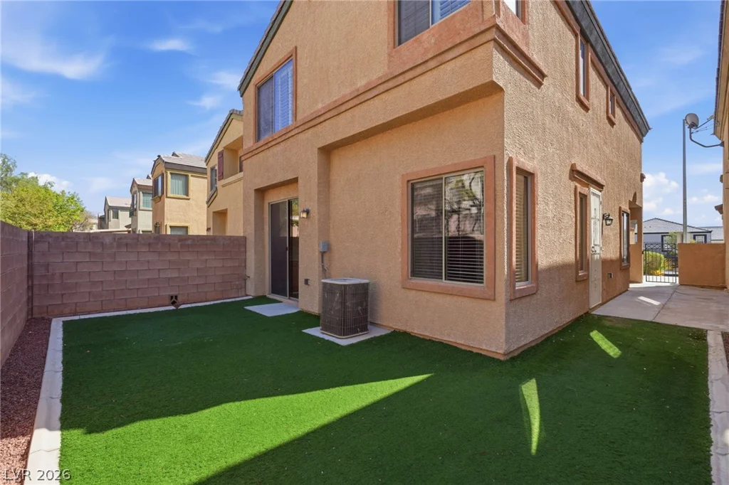 6523 Goldfield, North Las Vegas, NV 89084