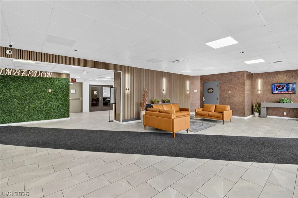 3930 University Center, Las Vegas, NV 89119