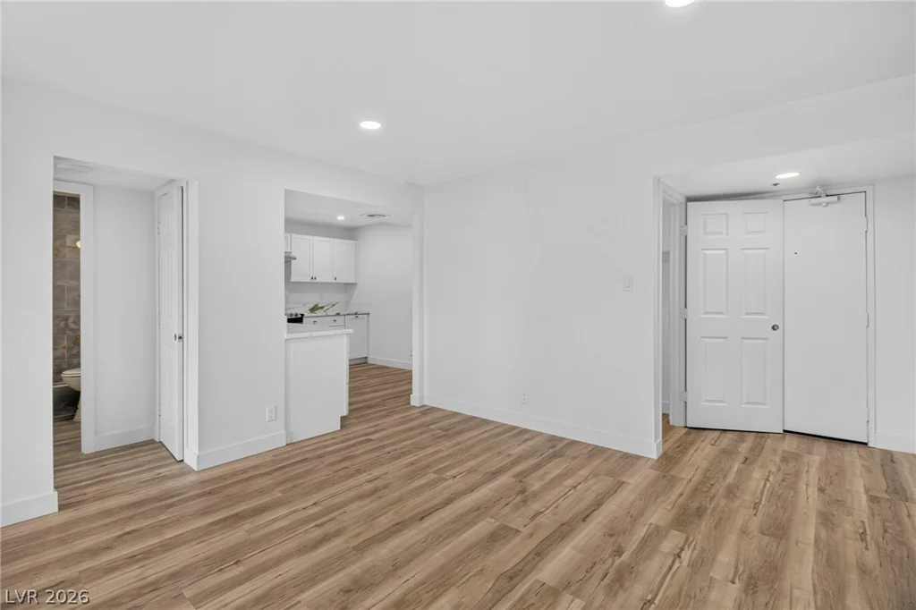 3930 University Center, Las Vegas, NV 89119