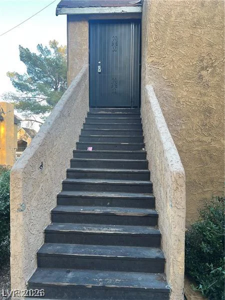 4630 Koval 58, Las Vegas, NV 89109