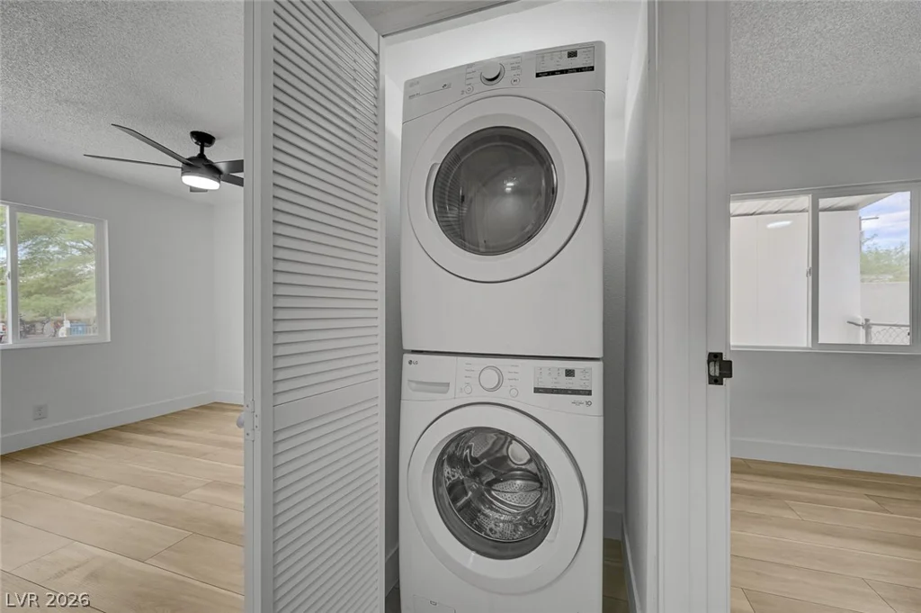 2253 La Puente, Las Vegas, NV 89115