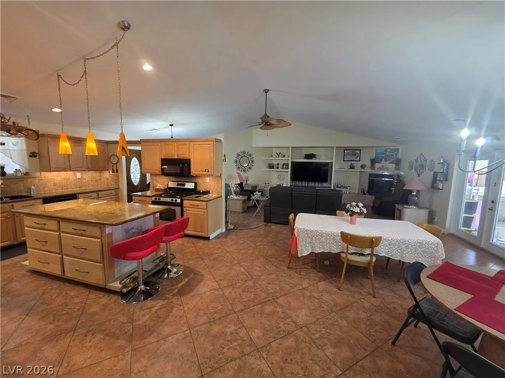 111 Cavalry, Pahrump, NV 89048