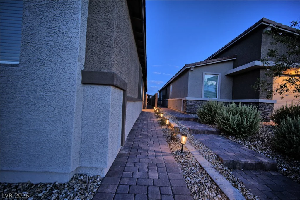 9447 Elmhurst Ridge, Las Vegas, NV 89143