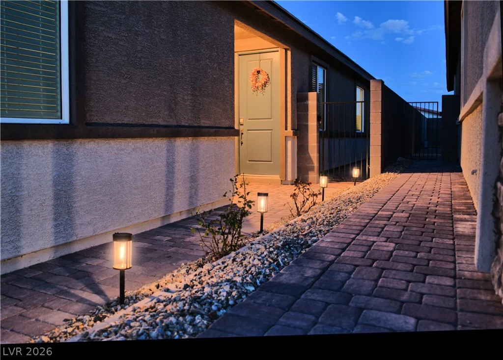 9447 Elmhurst Ridge, Las Vegas, NV 89143