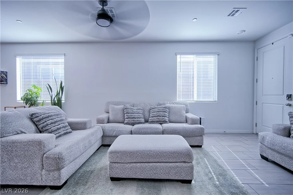 9447 Elmhurst Ridge, Las Vegas, NV 89143
