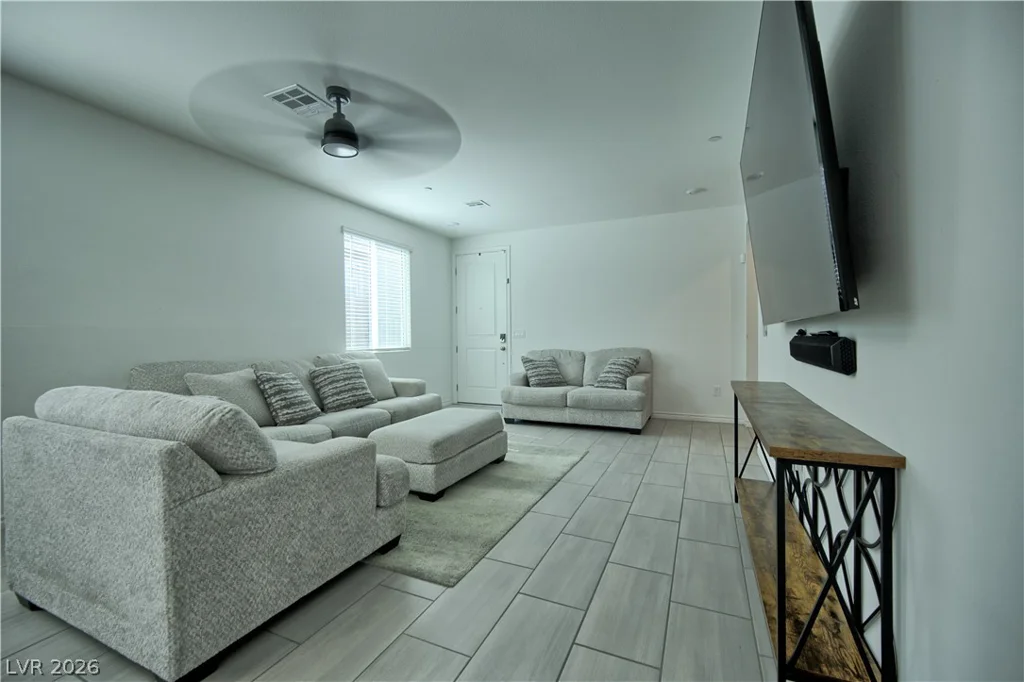 9447 Elmhurst Ridge, Las Vegas, NV 89143