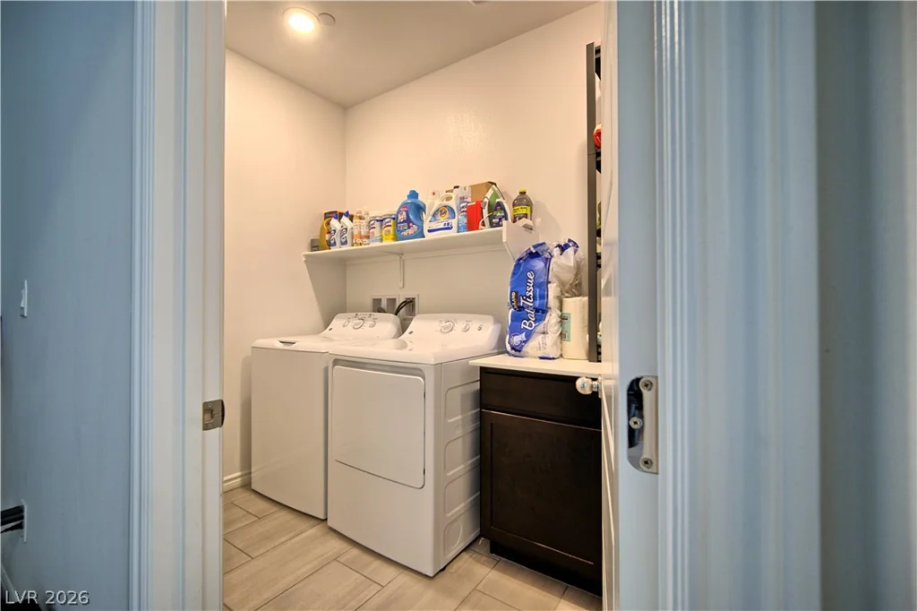 9447 Elmhurst Ridge, Las Vegas, NV 89143