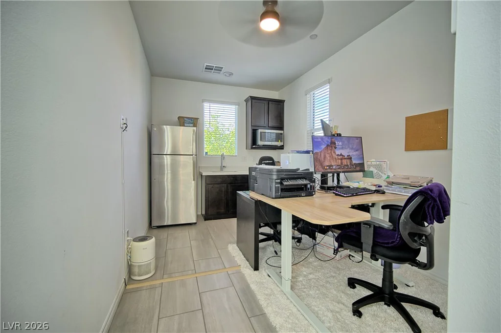 9447 Elmhurst Ridge, Las Vegas, NV 89143