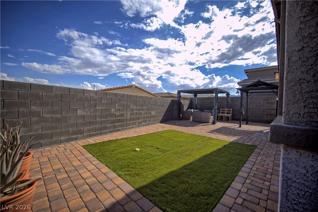 9447 Elmhurst Ridge, Las Vegas, NV 89143