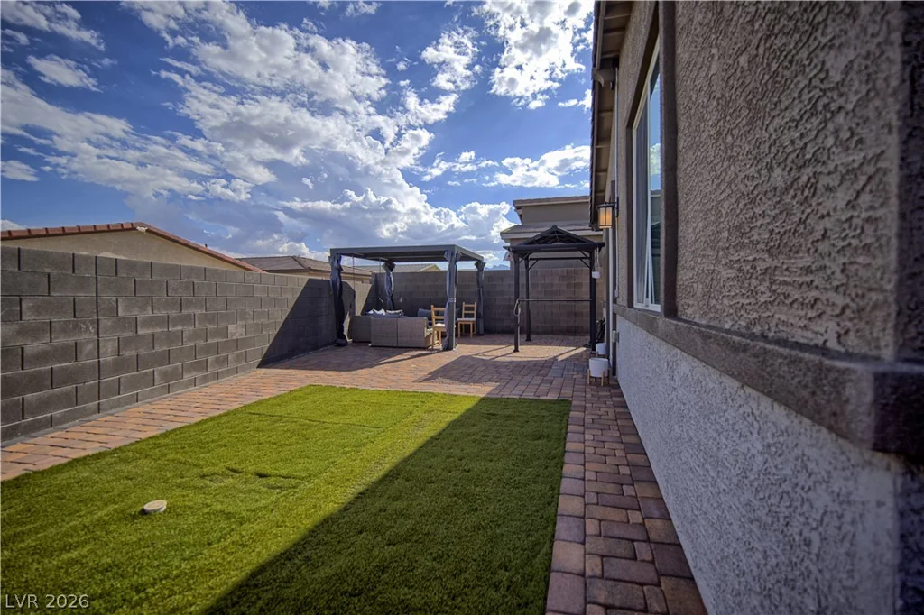 9447 Elmhurst Ridge, Las Vegas, NV 89143