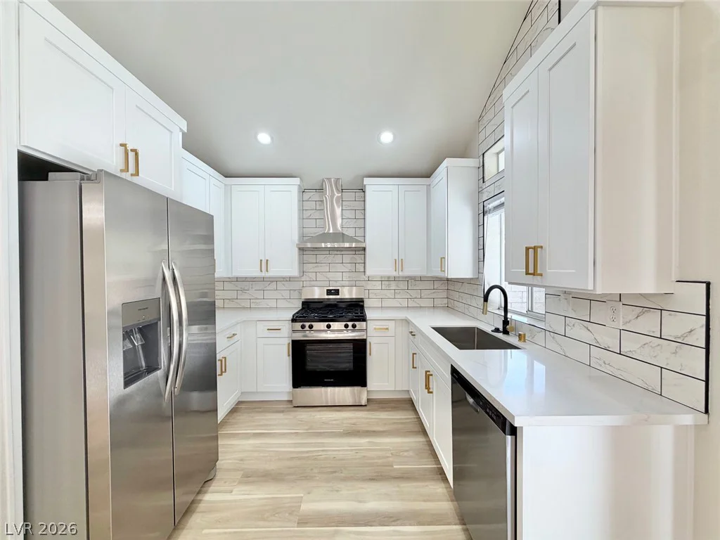 8995 Lillyhammer, Las Vegas, NV 89147