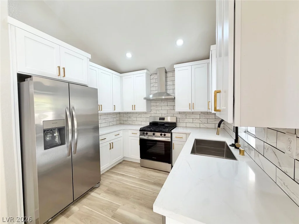 8995 Lillyhammer, Las Vegas, NV 89147