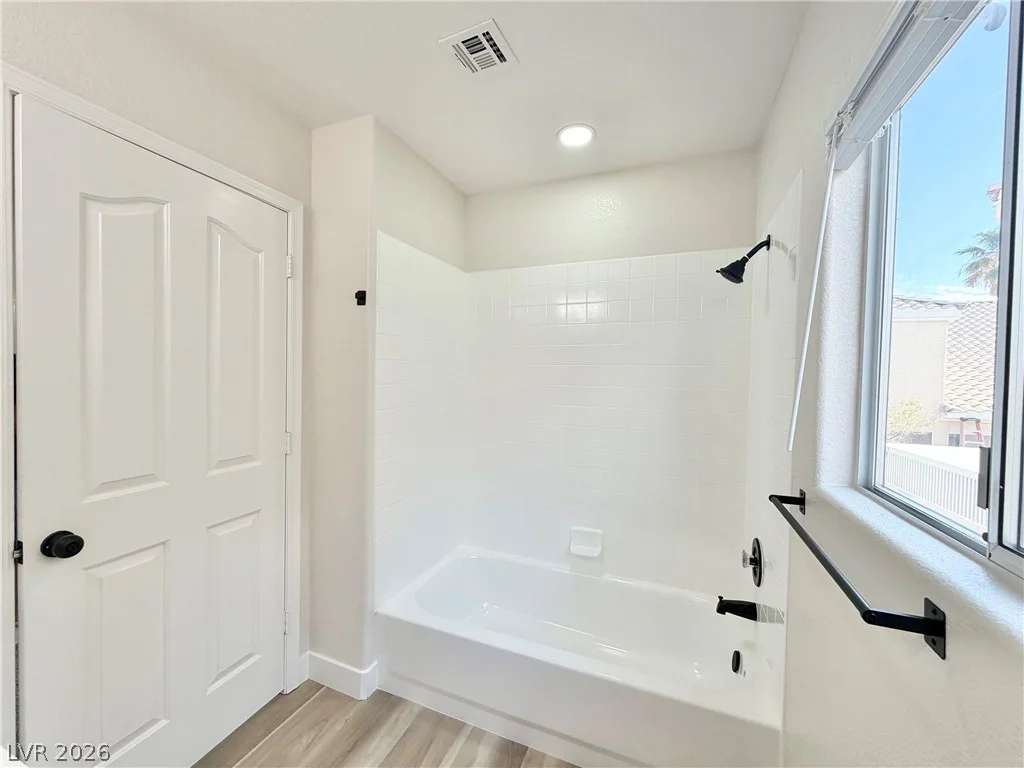 8995 Lillyhammer, Las Vegas, NV 89147