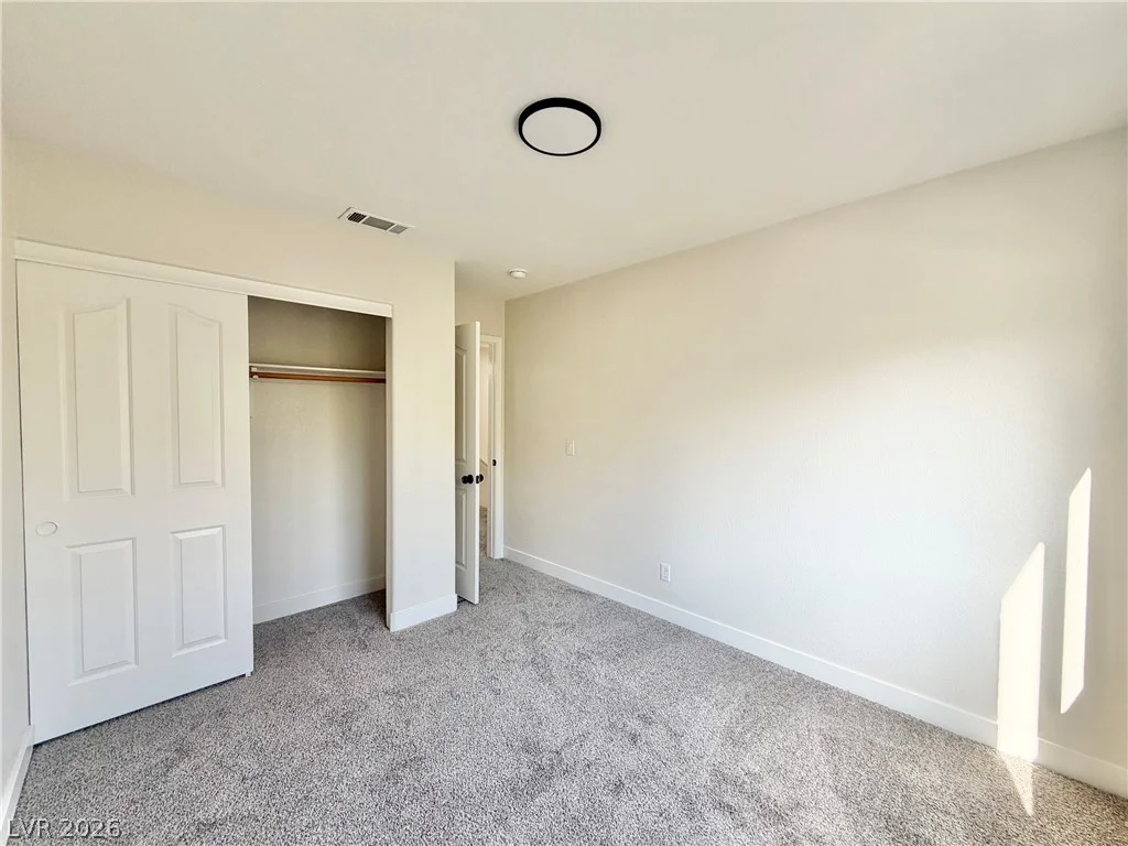 8995 Lillyhammer, Las Vegas, NV 89147