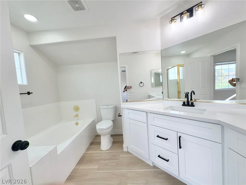 8995 Lillyhammer, Las Vegas, NV 89147