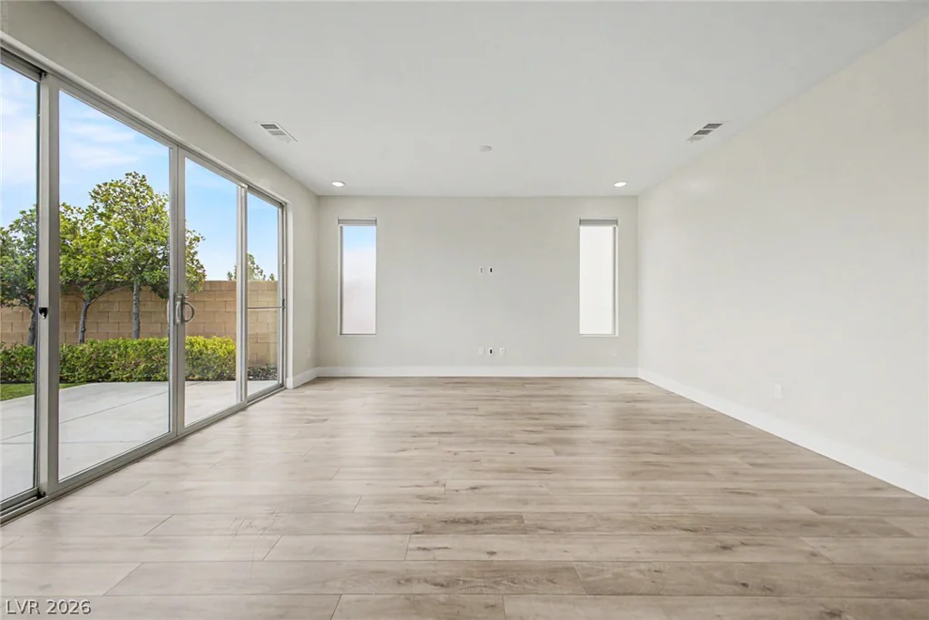 8300 Charleston Peak, Las Vegas, NV 89166