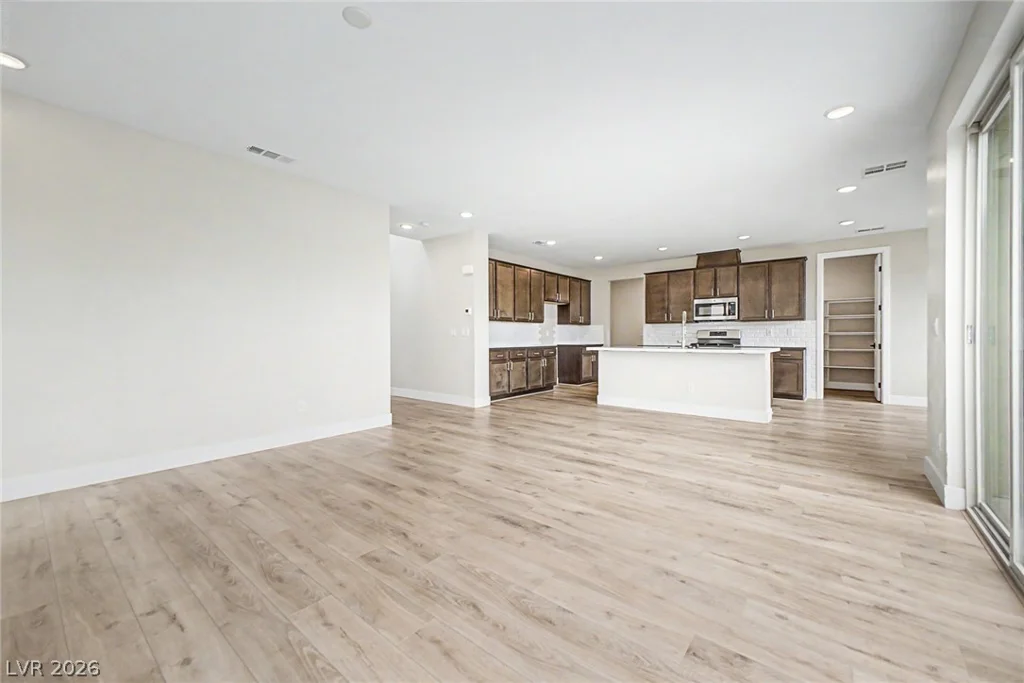 8300 Charleston Peak, Las Vegas, NV 89166