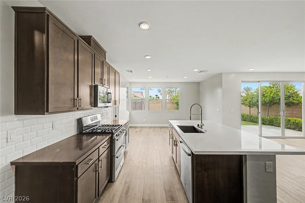 8300 Charleston Peak, Las Vegas, NV 89166