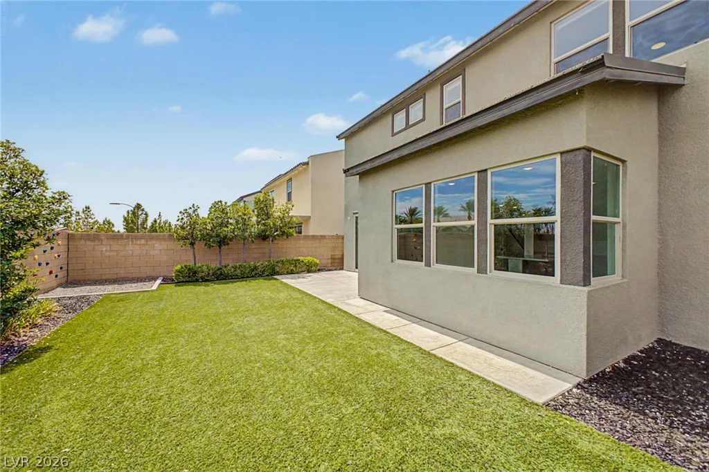 8300 Charleston Peak, Las Vegas, NV 89166