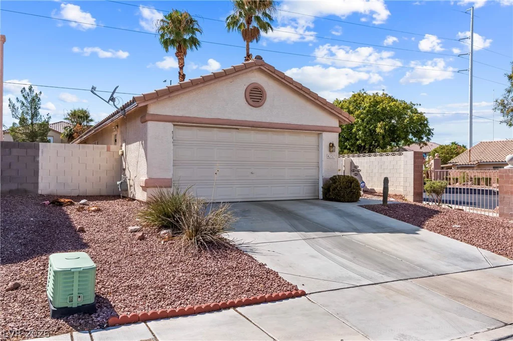 4257 Wickford, North Las Vegas, NV 89032