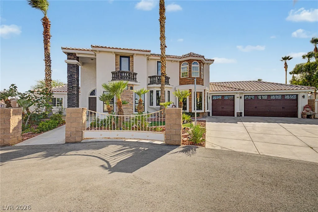 8985 Tenaya, Las Vegas, NV 89113