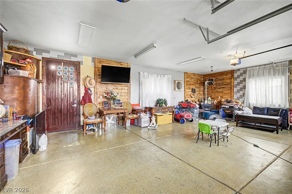 8985 Tenaya, Las Vegas, NV 89113
