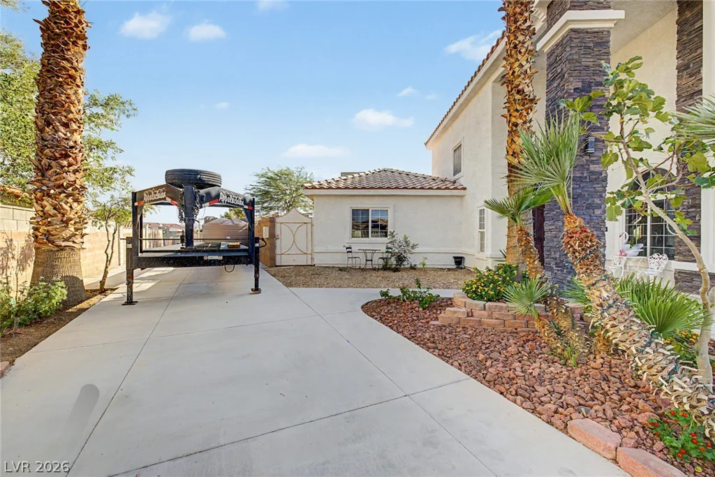8985 Tenaya, Las Vegas, NV 89113