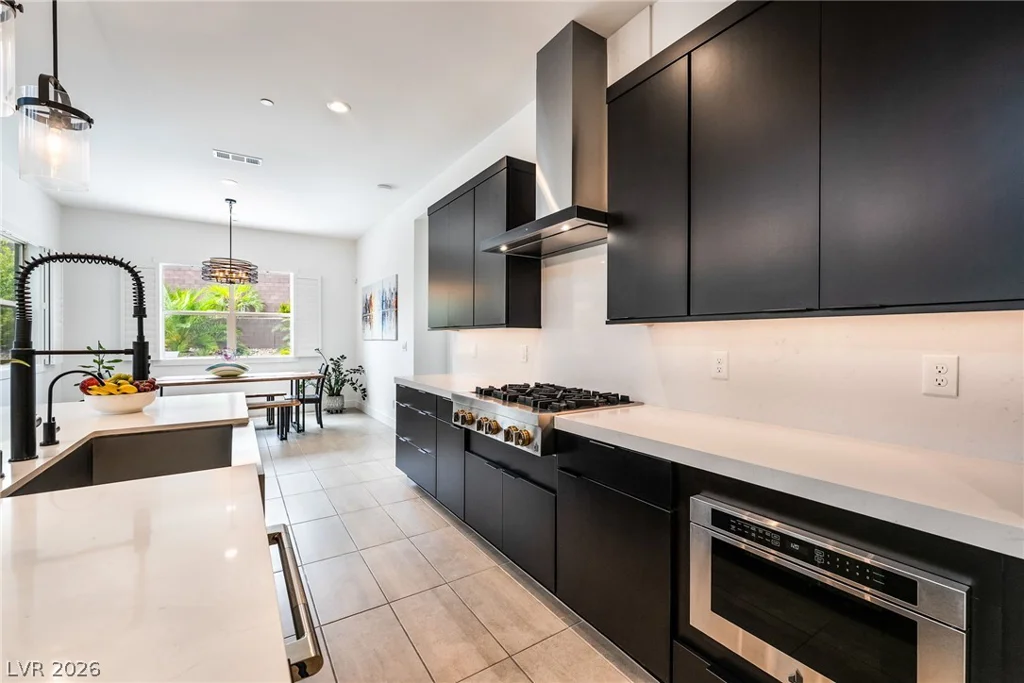 127 Malpaso, Las Vegas, NV 89138