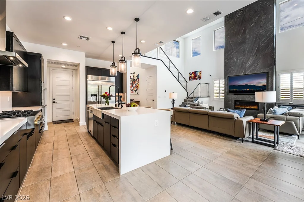 127 Malpaso, Las Vegas, NV 89138
