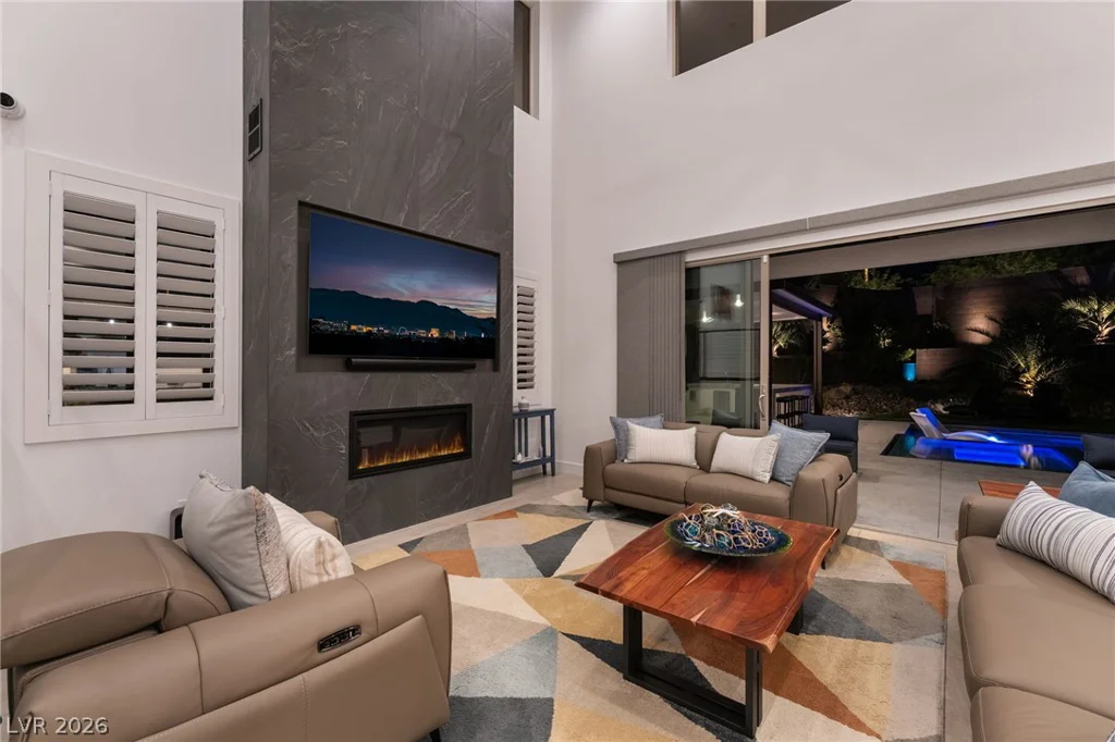 127 Malpaso, Las Vegas, NV 89138