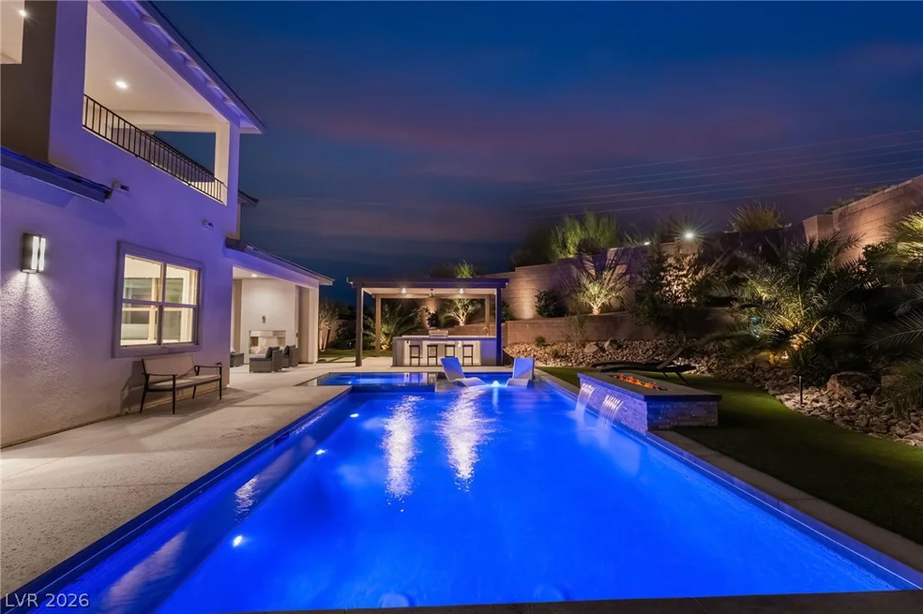 127 Malpaso, Las Vegas, NV 89138