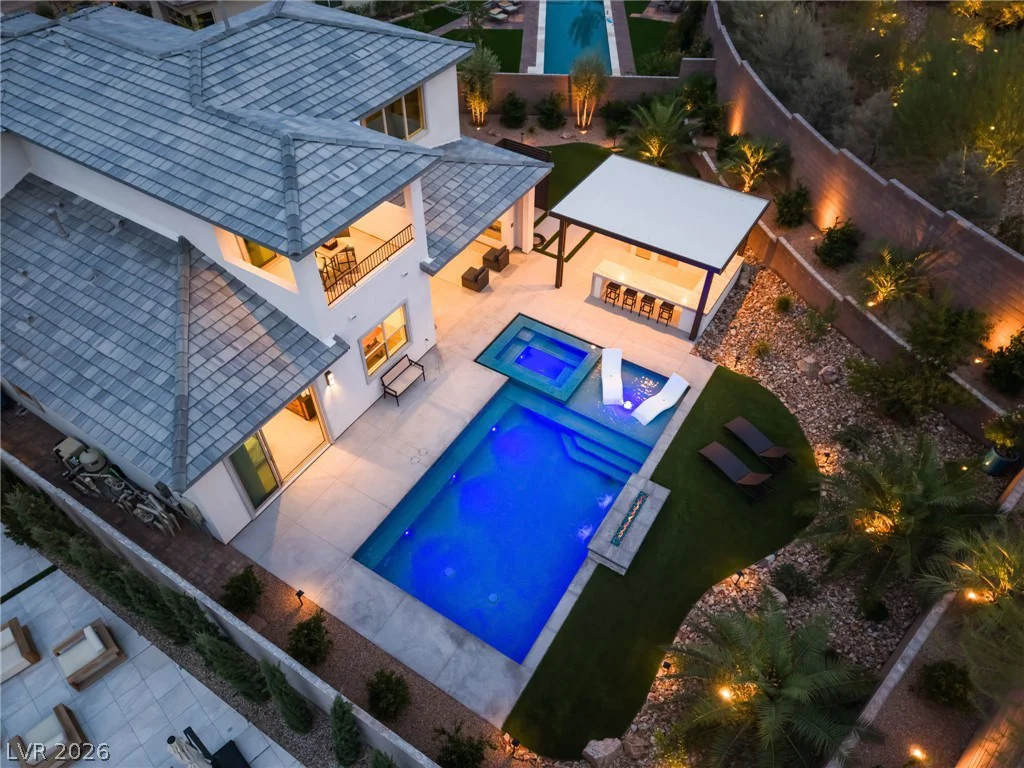 127 Malpaso, Las Vegas, NV 89138