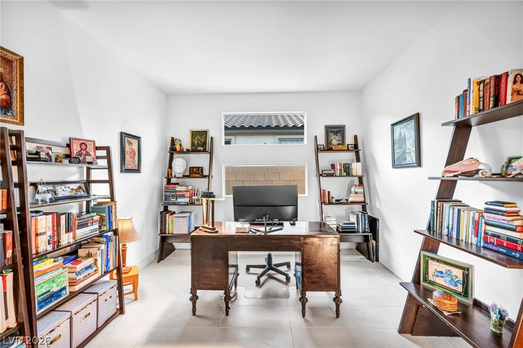 6424 Belgrossa Bend, Las Vegas, NV 89166