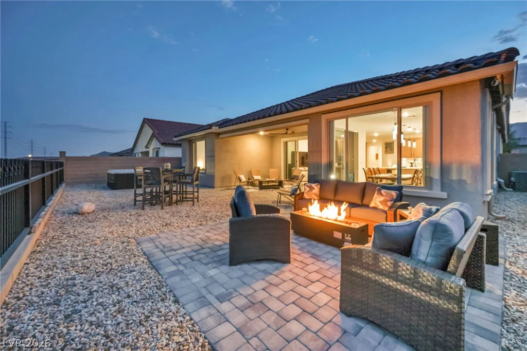 6424 Belgrossa Bend, Las Vegas, NV 89166