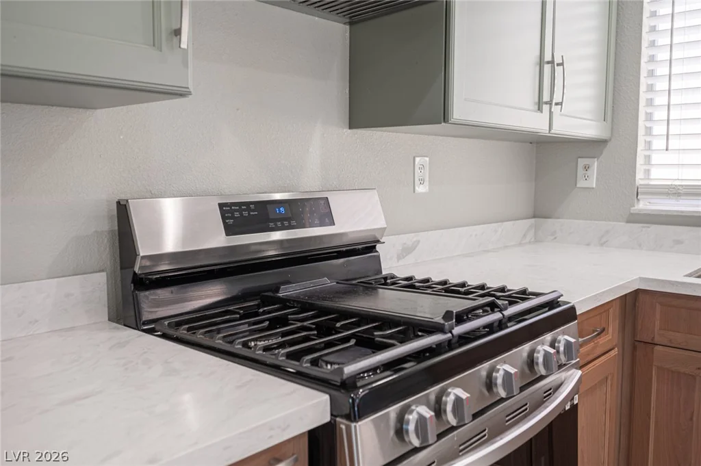 3725 Shanagolden, Las Vegas, NV 89129